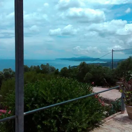 Quaint Greek Cottage, Rural Setting, Great Views. Zákynthos by